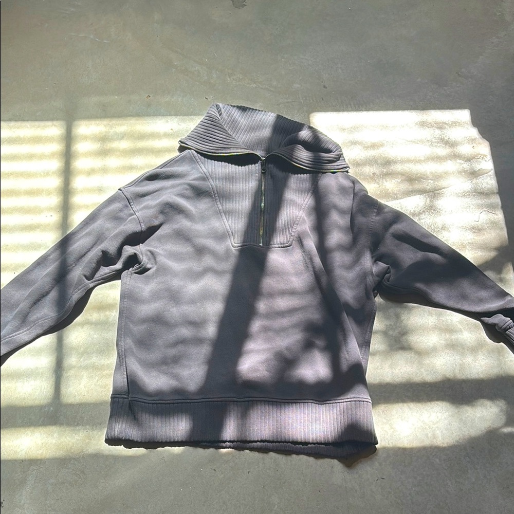 Aerie Gray Women’s Sweater